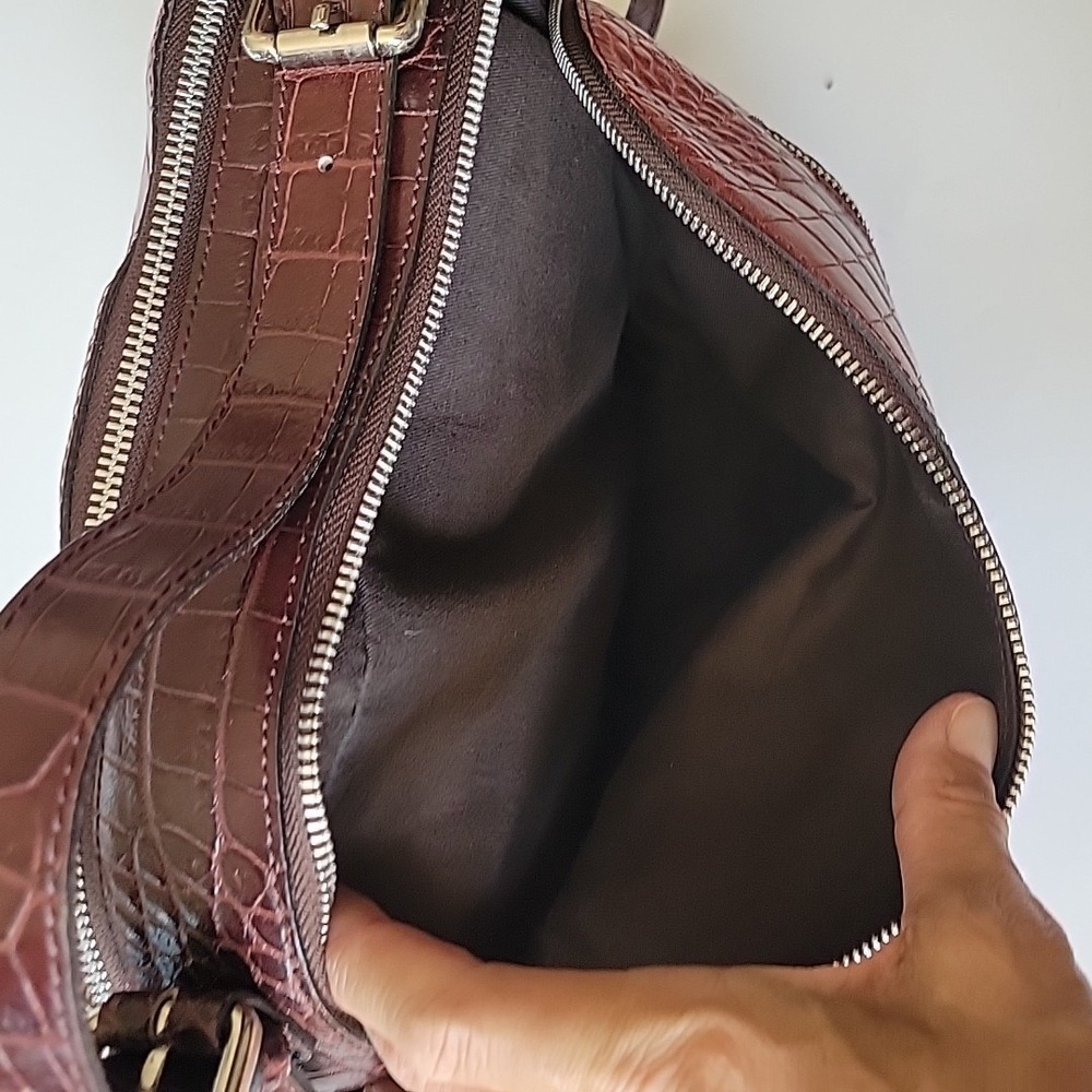 Niquea.D Satchel Shoulder Bag Embossed Italian‎ Leather Top Handle Statement - Picture 5 of 16